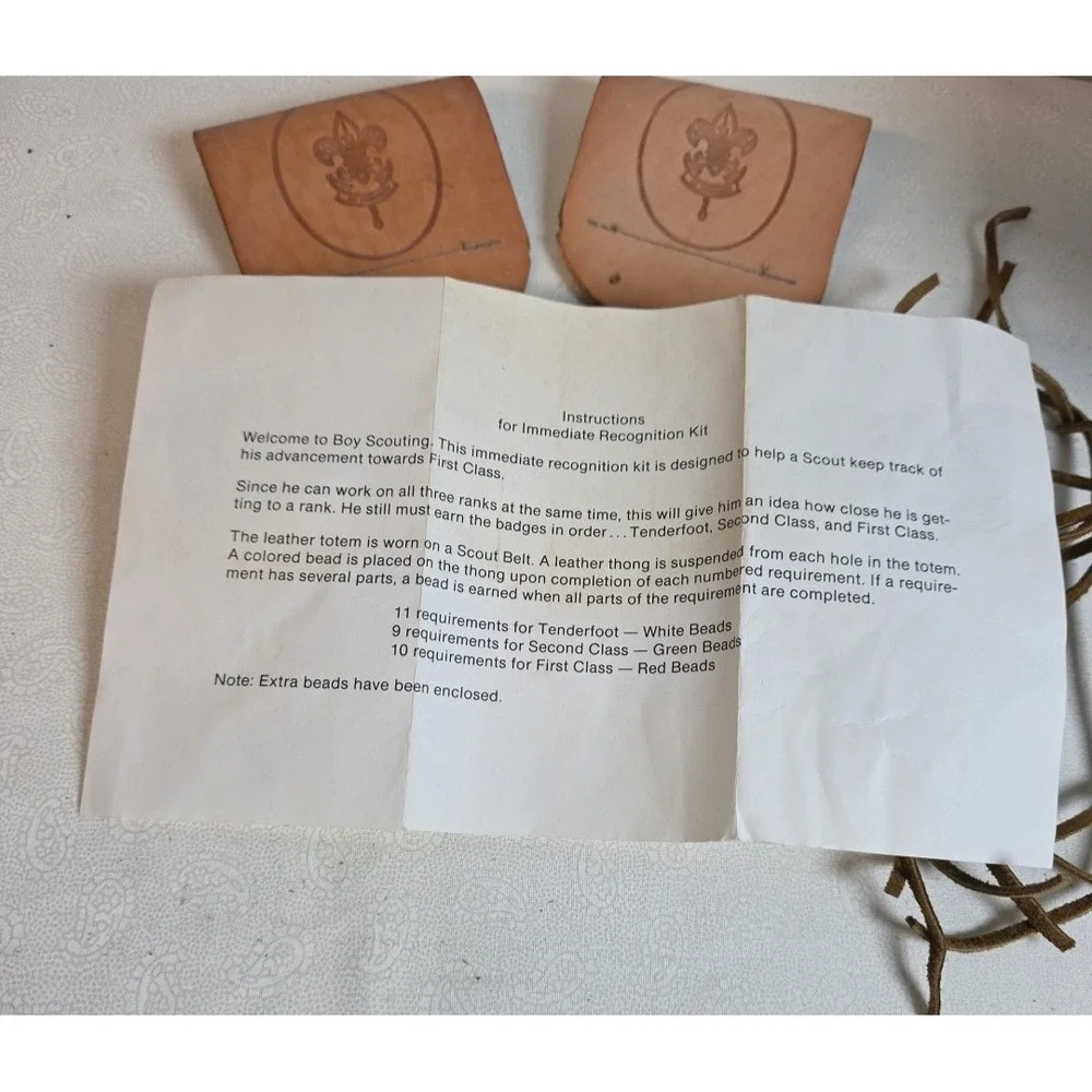 4 Vintage Immediate Recognition Kit‎ Boy Scouts America Leather Belt Loop Badge